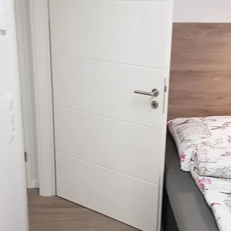 Und Garten Apartman *