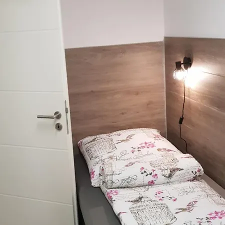 Apartman Und Garten Erftstadt