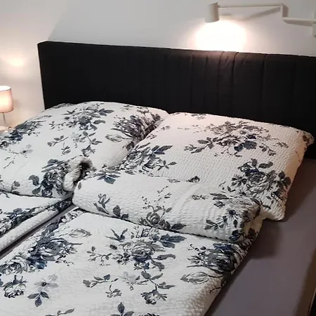 Und Garten Διαμέρισμα Erftstadt