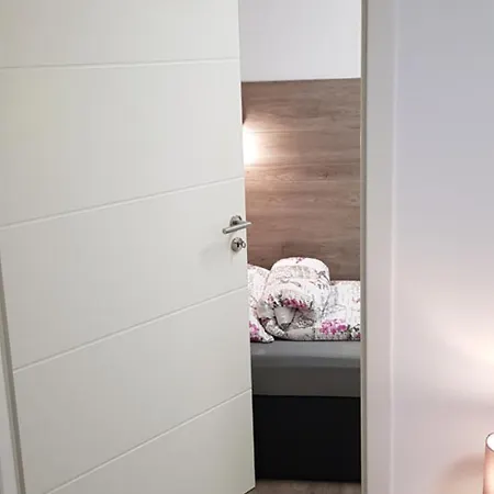 Und Garten Apartment