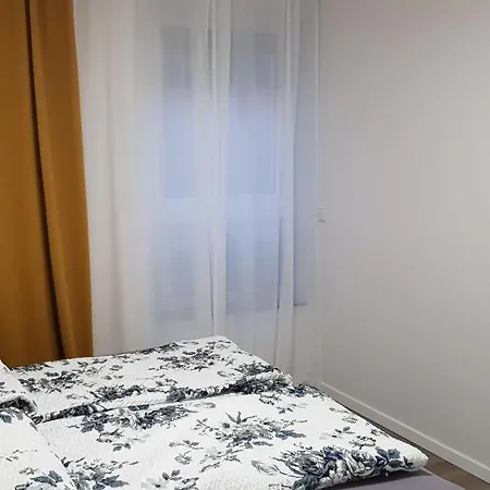 Apartment Und Garten *