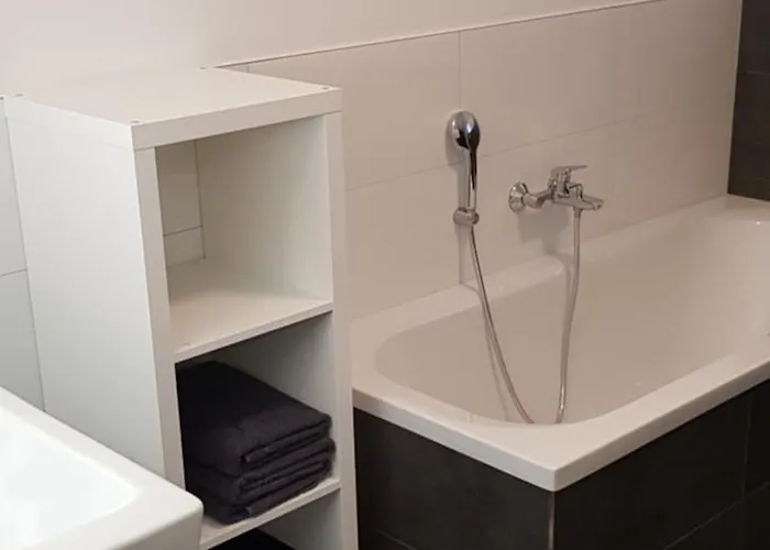 Und Garten 아파트 *