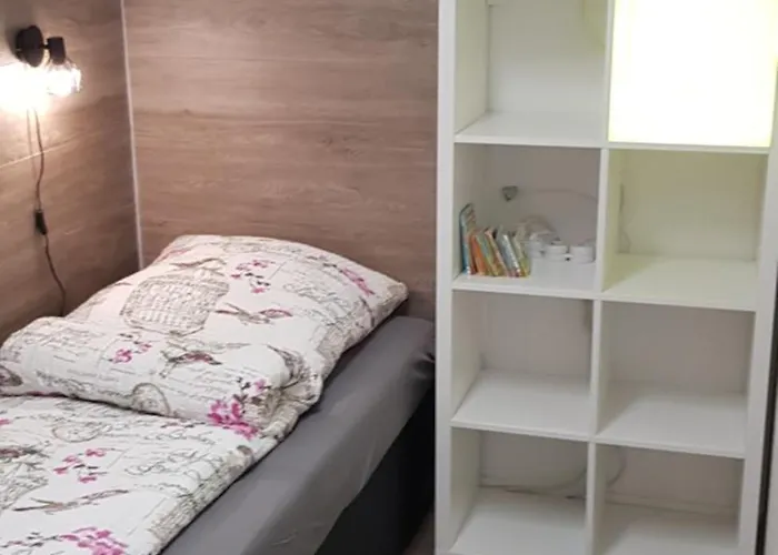 Und Garten 엘프슈타트