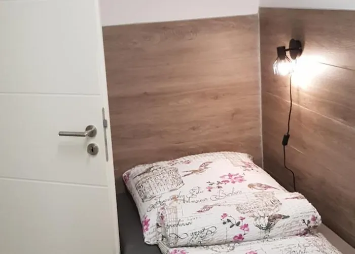 Lejlighed Und Garten Erftstadt