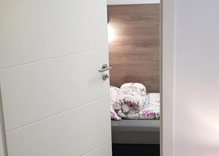 Und Garten Lejlighed