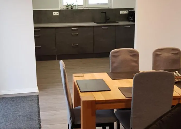 Und Garten * 엘프슈타트