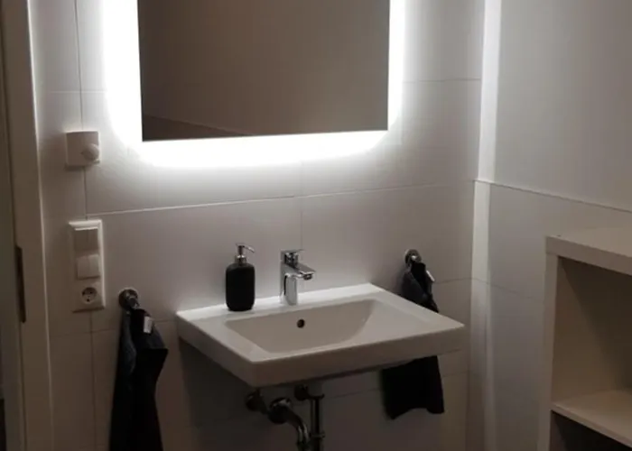 Und Garten 아파트