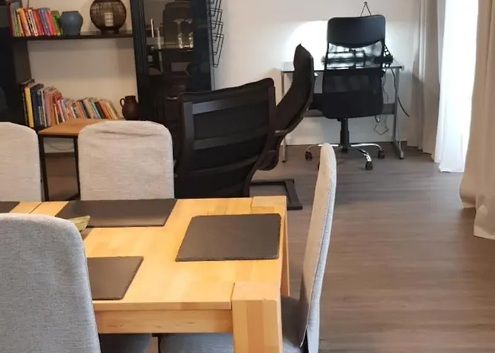 Und Garten Lejlighed